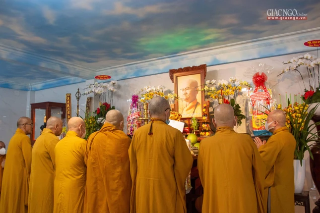 Lễ Trưởng lão Hòa thượng Thích Hiển Pháp