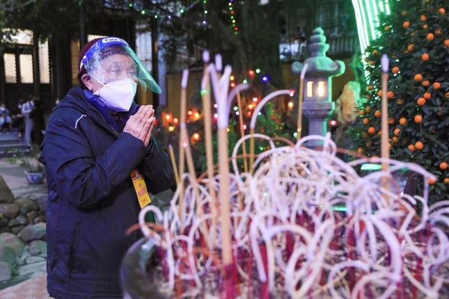 Ảnh ghi nhận tại chùa Phúc Khánh - Theo Khuông Việt