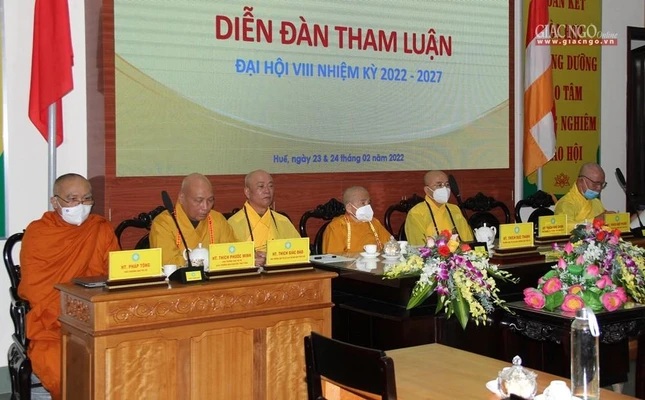 Chủ tọa diễn đàn sáng nay 23-2