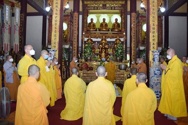 Lễ cúng ngọ truyền thống