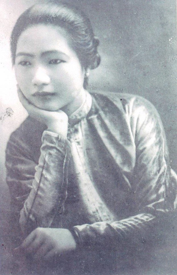 Quận chúa Hồ Thị Hạnh, sau khi xuất gia trở thành Sư bà Thích nữ Diệu Không