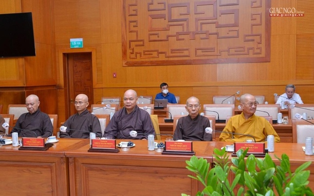 Chư vị giáo phẩm Ban Cố vấn và Phó ban Trị sự