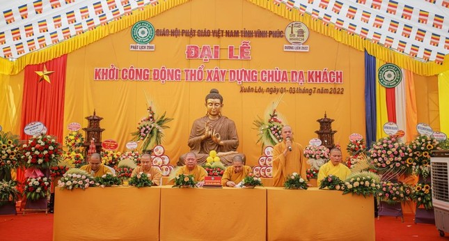 Thượng tọa Thích Thanh Lâm phát biểu