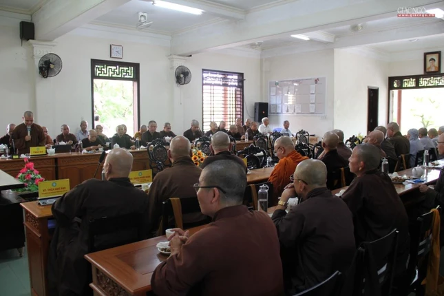 Thừa Thiên Huế là một trong 3 tỉnh gặp khó khăn liên quan tới vấn đề nhân sự chủ chốt vượt quá tuổi quy định theo Hiến chương