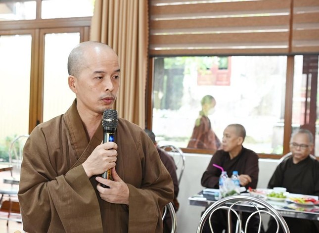 Các pháp tử của Đức Đệ tam Pháp chủ trình bày kế hoạch dự kiến về lễ tiểu tường của ngài sẽ được tổ chức trang nghiêm theo truyền thống