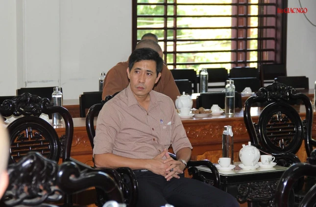 Đại diện lãnh đạo Ban Dân vận Tỉnh ủy Thừa Thiên Huế tham dự Đại diện lãnh đạo Ban Dân vận Tỉnh ủy Thừa Thiên Huế tham dự