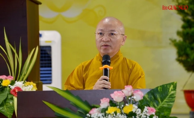 Thượng tọa Thích Nhật Từ phát biểu khai mạc