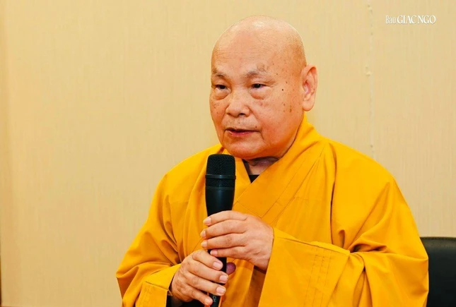 Hoà thượng Chủ tịch Hội đồng Trị sự GHPGVN, Trưởng ban Chỉ đạo, Trưởng ban Nhân sự phát biểu khai mạc - Ảnh: Tường Long