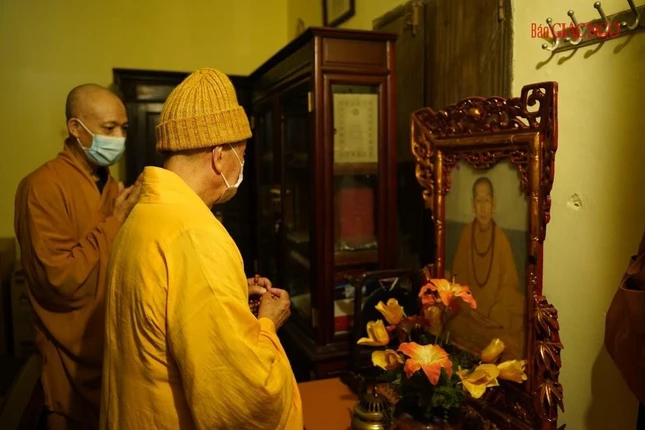 Thăm lại thiền thất của Đức Đệ nhất Pháp chủ - Đại lão Hòa thượng Thích Đức Nhuận