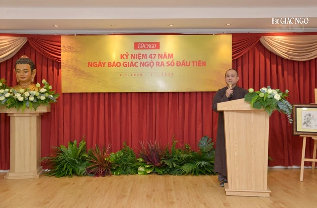 Thượng tọa Thích Tâm Hải, Tổng Biên tập báo Giác Ngộ phát biểu chào mừng