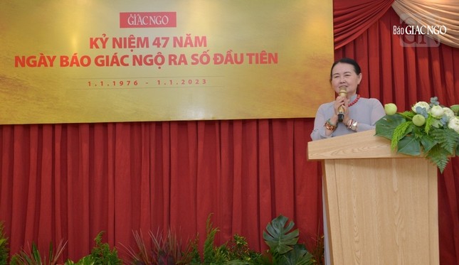 Cư sĩ Xuân Loan chia sẻ Cư sĩ Xuân Loan chia sẻ