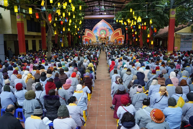 Đại lễ là sự kiện truyền thống được duy trì tại chùa Bằng 12 năm qua