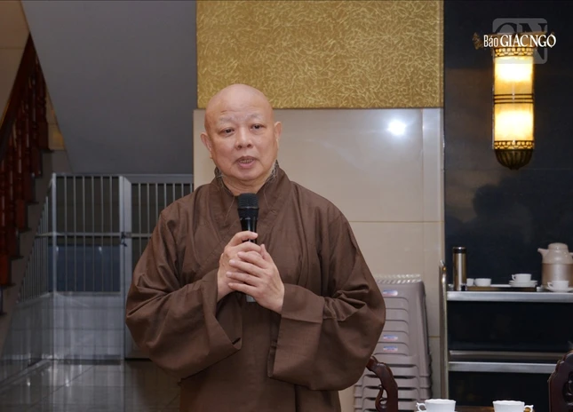 Hòa thượng Thích Lệ Trang phát biểu