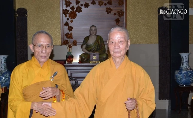 Và Hòa thượng Thích Huệ Trí