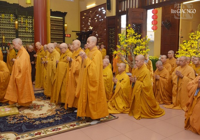 Chư vị giáo phẩm tham tham dự lễ tưởng niệm