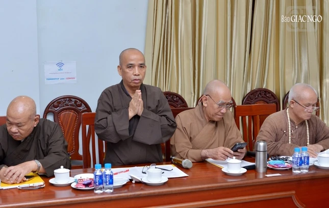 Thượng tọa Thích Viên Trí, Phó Viện trưởng, Trưởng khoa Triết học Phật giáo Thượng tọa Thích Viên Trí, Phó Viện trưởng, Trưởng khoa Triết học Phật giáo