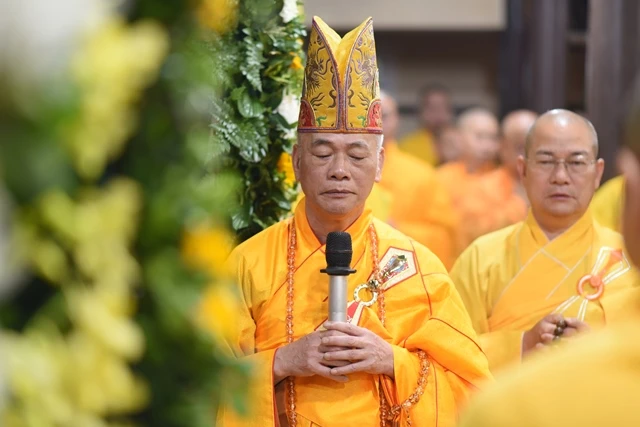 Hoà thượng Thích Giác Đạo, sám chủ tang lễ