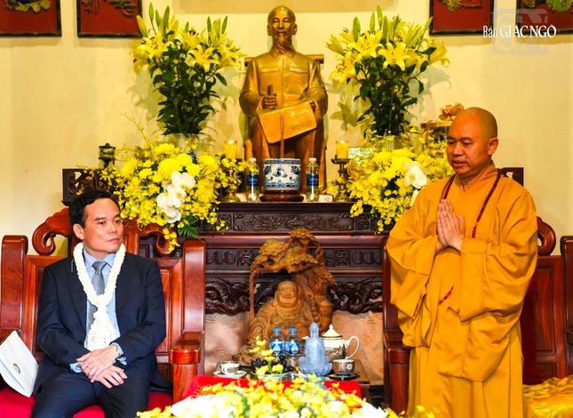 Thượng tọa Thích Đức Thiện đáp từ