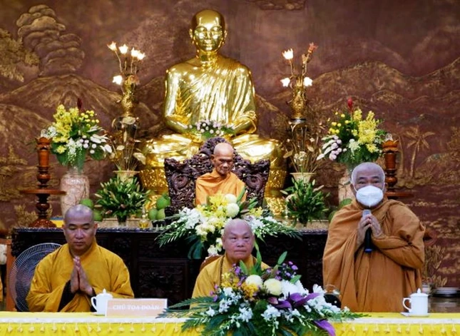 Hòa thượng Thích Giác Toàn phát biểu