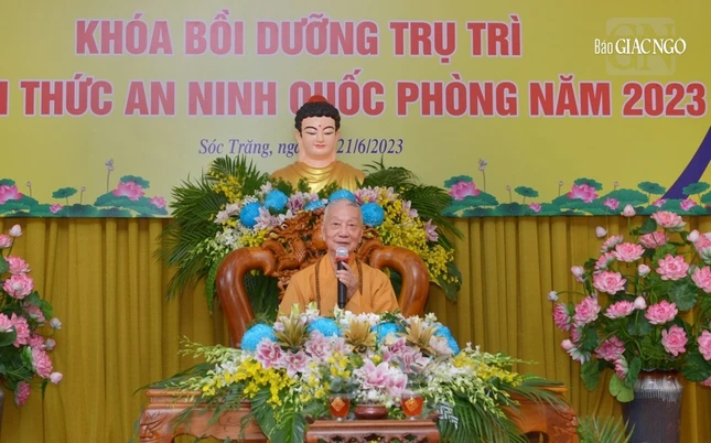 Đức Pháp chủ huấn thị