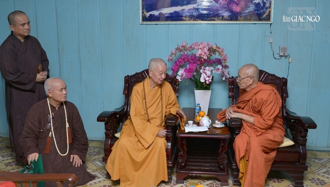 Đức Pháp chủ chia sẻ một số việc mà Hội đồng Chứng minh sẽ thực hiện