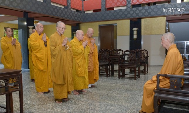 Hòa thượng Chủ tịch Hội đồng Trị sự tác bạch khánh tuế Đức Pháp chủ GHPGVN