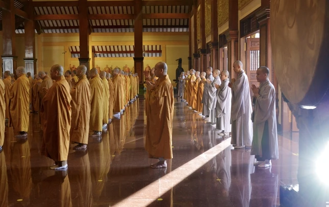 Chư Tăng TP.HCM tác pháp an cư vào ngày 12-4-Quý Mão (30-5-2023), và tác pháp Tự tứ tròn 3 tháng sau đó, ngày 12-7-Quý Mão (2023)