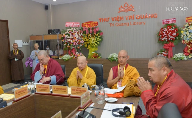 Hòa thượng Chủ tịch Hội đồng Trị sự GHPGVN và các vị lãnh đạo ABCP chủ tọa