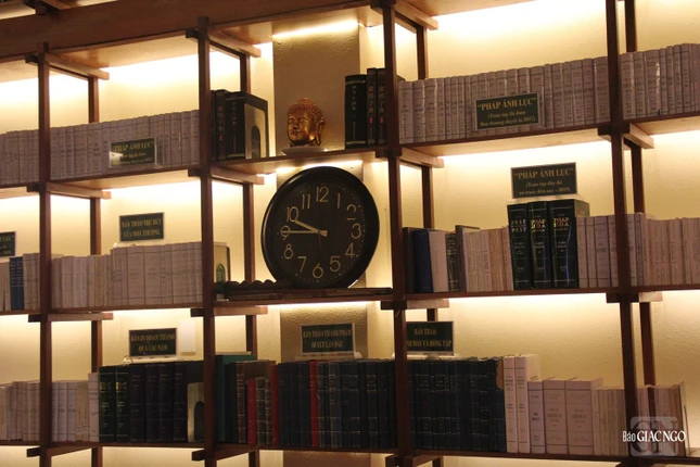 Các tác phẩm của ngài đã xuất bản cùng chiếc đồng hồ dừng ở thời điểm ngài xả báo thân 4 năm trước tại chùa Từ Đàm