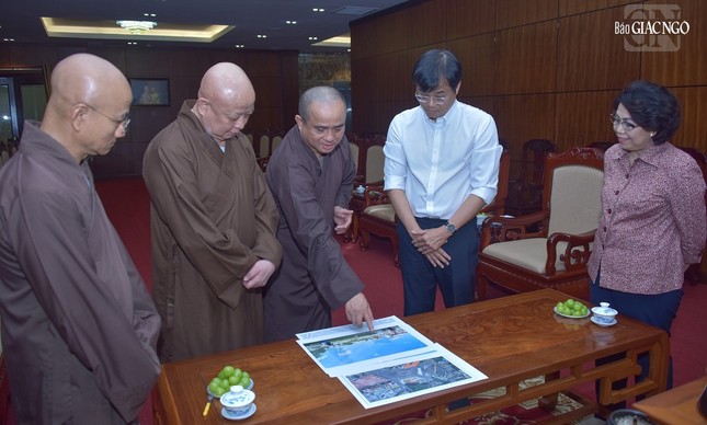 Trao đổi thống nhất phương án