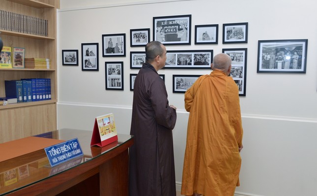 Là người giúp việc bên cạnh Đại lão Hòa thượng Thích Trí Quảng