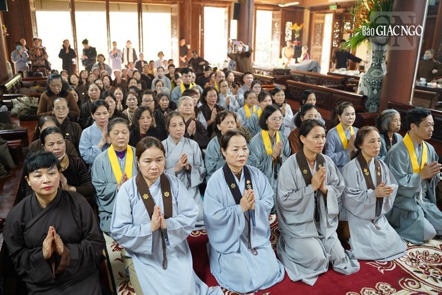 Đông đảo Phật tử về dự lễ tưởng niệm cố Đại lão Hòa thượng Thích Tâm Tịch tại chùa Bồ Đề