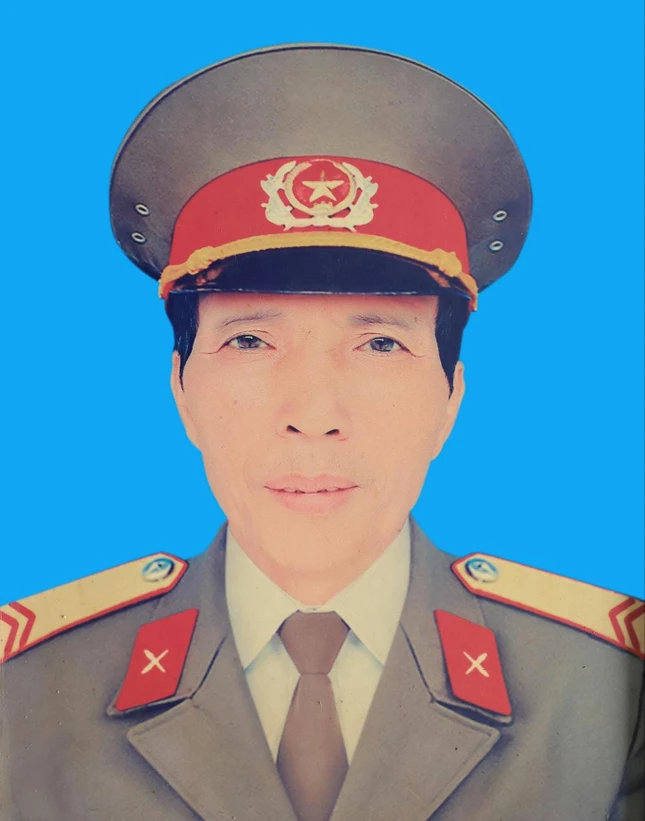 Cụ ông Lê Doãn Long (1954-2024)
