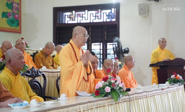 Hòa thượng Thích Khế Chơn bạch nhân duyên