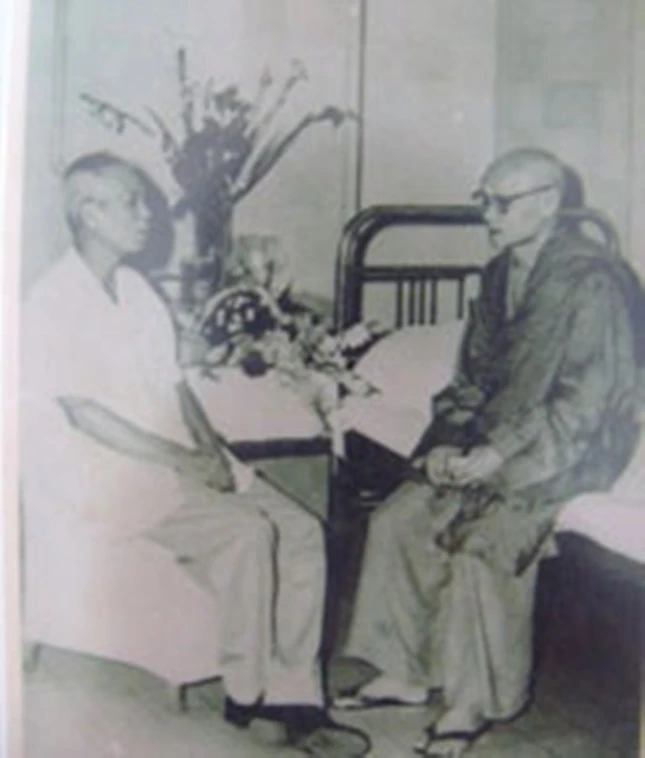 Bác sĩ Bệnh viện Việt – Xô sang đón nhà sư Bình Lương về nước - Ảnh: tư liệu Bác sĩ Bệnh viện Việt – Xô sang đón nhà sư Bình Lương về nước - Ảnh: tư liệu