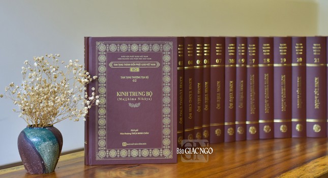 Đại tạng kinh Việt Nam, nay được đổi tên gọi là Tam tạng Thánh điển Phật giáo Việt Nam - Ảnh: Quảng Đạo Đại tạng kinh Việt Nam, nay được đổi tên gọi là Tam tạng Thánh điển Phật giáo Việt Nam - Ảnh: Quảng Đạo