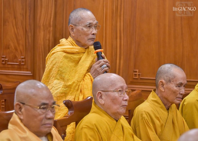 Các ngài cũng đại diện cho các hệ phái, truyền thống Phật giáo Các ngài cũng đại diện cho các hệ phái, truyền thống Phật giáo