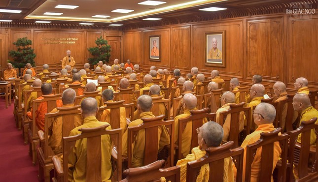 Mọi nội dung đưa vào nghị quyết đều có sự đồng thuận và thống nhất tuyệt đối Mọi nội dung đưa vào nghị quyết đều có sự đồng thuận và thống nhất tuyệt đối