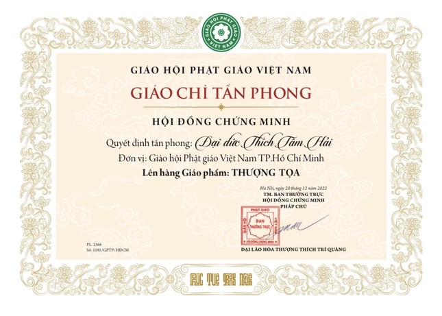 Mẫu Giáo chỉ tấn phong Thượng tọa mới