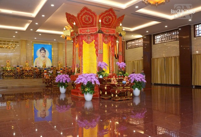 Đàn tràng Dược Sư tại Hội trường Việt Nam Quốc Tự