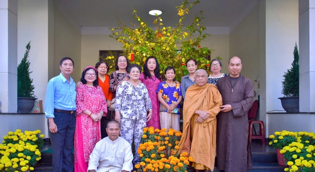 Lưu niệm buổi họp mặt tân niên Ất Tỵ 2025