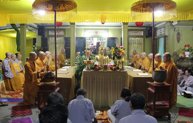 Khóa lễ Cam lộ phổ thí cô hồn cầu âm siêu dương thái