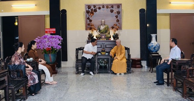 Đức Pháp chủ GHPGVN tiếp Thứ trưởng Nguyễn Hải Trung và phái đoàn Bộ Dân tộc và Tôn giáo