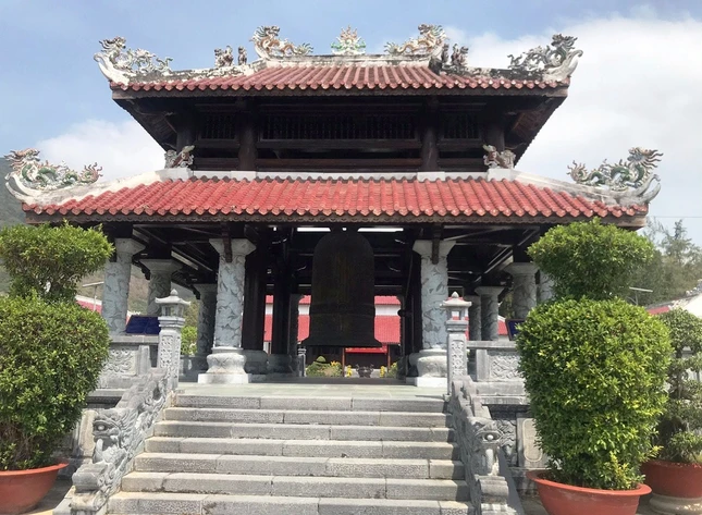 Nhà treo quả chuông