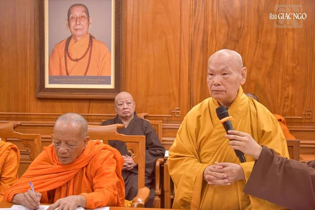 Trưởng lão Hòa thượng Thích Thiện Nhơn phát biểu