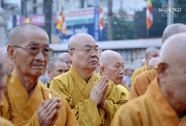 Trưởng lão Hòa thượng Thích Thanh Nhiễu, Trưởng lão Hòa thượng Thích Huệ Văn