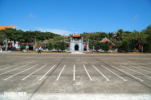 Chùa Trường Sa nằm trên đảo Trường Sa, thuộc đặc khu Trường Sa, tỉnh Khánh Hòa