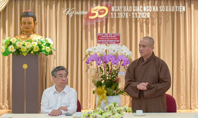Thượng tọa Thích Tâm Hải phát biểu