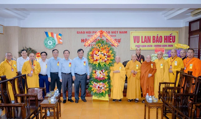 Phái đoàn tại Văn phòng II Trung ương GHPGVN - Ảnh: Đăng Huy