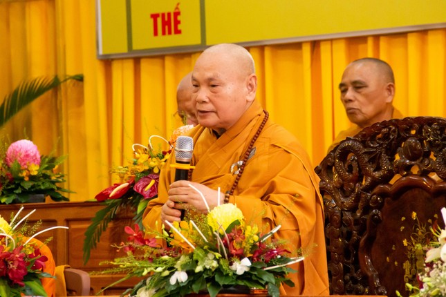 Hòa thượng Thích Thiện Nhơn ban đạo từ